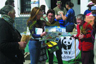 Voluntarios de WWF/Adena: 
el bosque en sus manos